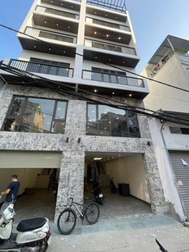 Bán nhà 268 Ngọc Thuỵ - Long Biên, mới đét, mặt ngõ kd, oto, thang máy, full nội thất