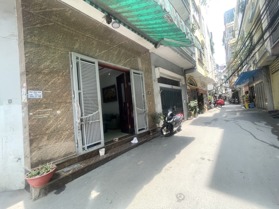 Bán nhà phân lô Cầu Giấy 43m x 5T, Lô góc, mt 4.6m, ngõ thông, ô tô đỗ cửa 18.9 tỷ