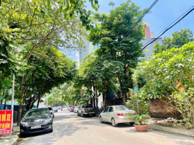 BÁN NHÀ- XUÂN ĐỈNH- MỚI KÍNH KOONG- 6 TẦNG THANG MÁY- Ô TO ĐỖ-MT RỘNG-VIEW SÂN CHƠI 38m Giá 9.3 Tỷ