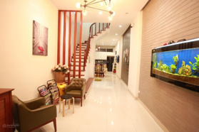 Cho thuê nhà riêng 90m2, 04 tầng + gara - vị trí đắc địa cạnh HDI Tower và gần Vincom Bà Triệu, HN