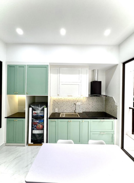 Cho thuê gấp CC mini 2PN, 10 triệu, 55m2 tại Lạc Trung, Hai Bà Trưng, Hà Nội
