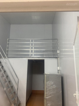 Cho thuê nhà cấp 4 có gác xép full đồ tại Xuân Đỉnh gần chợ, trường học, giá chỉ 3.2 triệu/th