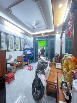 BÁN NHÀ ĐẠI TỪ, NGÕ HƠN 3M, 10M RA ĐƯỜNG Ô TÔ TRÁNH, 36M2, 7.95 TỶ