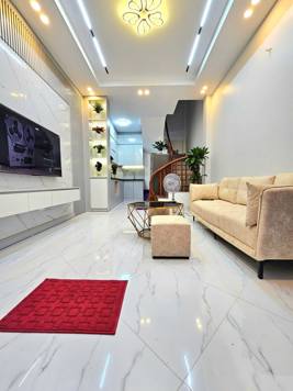 Bán Gấp phố Núi Trúc, Ba Đình. Nhà 5 tầng x 30m, giá 6.9 tỷ