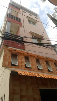 BÁN NHÀ 2 MẶT HẺM ,P7 PHÚ NHUẬN ,9 PN, 18TR/THG , 8.8T