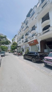 Bán nhà liền kề phân lô Trần Thái Tông 100m² x 6T, mt 5.3m, ô tô tránh – KD đỉnh, 58 tỷ.