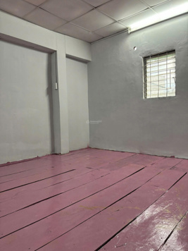 Cho thuê nhà nguyên căn ngay chân cầu Rạch Ông. Gần Q1, Q4, Q5. Giá chỉ 8.5 triệu/tháng