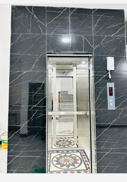 Chính chủ bán toà CC mini phố Triều Khúc Thanh Xuân HN DT 46m2 x 7 T =12p khép kín + Thang máy