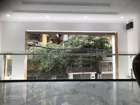 Nhà riêng 40m2 x 7T có thang máy ô tô vào nhà, ngõ rộng 6m, giá 12,9 tỷ, ngõ 110 Nam Dư, Lĩnh Nam