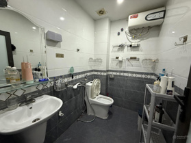 Chính chủ bán nhà mới đẹp, xe tải đỗ cửa - mặt ngõ 228 Tam Trinh, 30m2 x 5 tầng, nở hậu