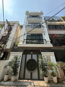 Chính chủ bán gấp nhà riêng 45M 6 Tầng ngõ 521 Trương Định, Hoàng Mai, KD Gara Ô tô.