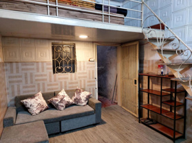 Nhỉnh 4 tỷ. Đội Cấn, Ba Đình, 30m2, 2 tầng, sổ đỏ riêng