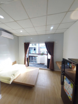 KHAI TRƯƠNG PHÒNG STUDIO CÓ BAN CÔNG LỚN ĐẦY ĐỦ TIỆN NGHI NGAY TRÊN ĐƯỜNG 3/2 ĐÓN NẮNG NGẬP PHÒNG