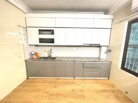 SIÊU HIẾM - LẠC LONG QUÂN-6 TẦNG THANG MÁY- KD- CÁCH 1 NHÀ ĐẾN OTO TRÁNH,23m GIÁ 5.8 Tỷ