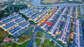 Cho thuê biệt thự Lavila Kiến Á Nhà Bè ở ngay nhà đẹp mới sơn sửa 20 tr/th 4pn 5wc hướng Bắc