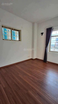 Cho thuê biệt thự Văn khê sử dụng 1000m 4 tầng. 11P thang máy, 40tr khách sạn, du học, showroom gap