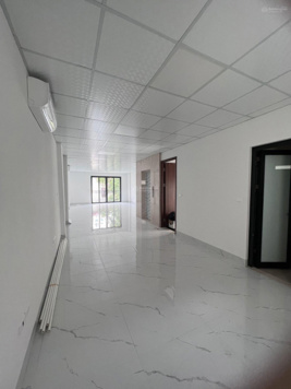 Cho thuê mặt bằng làm văn phòng phố Đốc Ngữ, Ba Đình
