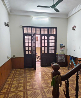 Bán nhà phố Phan Văn Trị, cách phố 1 nhà, 76m2, 21 tỷ