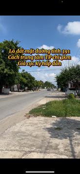 Cần bán lô đất mặt đường QL 391, mặt tiền 11m, diện tích 181m2. giá 6.1 tỷ