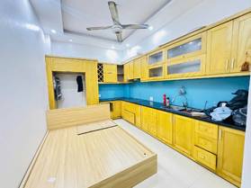 Bán nhà đẹp Mễ Trì 45m x 5T, 6P full nội thất, ô tô gần, Kd, dân xây chắc chắn 8,6 tỷ