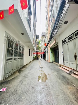 Bán nhà đẹp dân xây Quan Hoa 47m x 5T, ngõ thông, ô tô qua, Kd đỉnh 12,6 tỷ