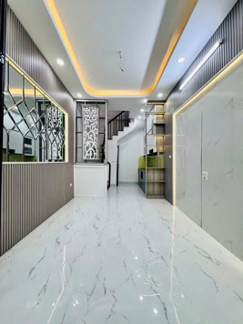 BÁN NHÀ ĐỘI CẤN – FULL NỘI THẤT – Ở NGAY – CÓ SÂN ĐỂ XE