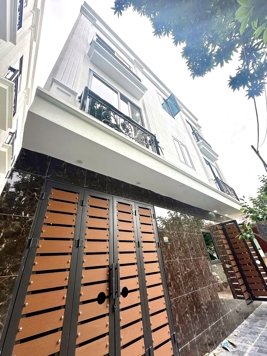 HƠN 7 TỶ CÓ NGAY NHÀ VÕ CHÍ CÔNG- LẠC LONG QUÂN- TÂY HỒ- 36M- MẶT TIỀN RỘNG-CÁCH Ô TÔ 30M