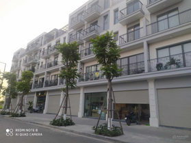 Chính chủ cho thuê shophouse 5 tầng đầy đủ mới, điều hoà, rèm sang xịn mịn