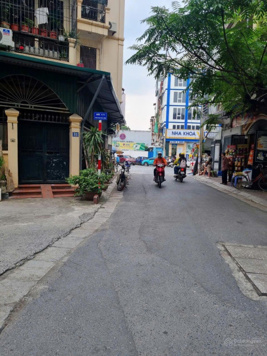 Cho thuê nhà làm văn phòng, spa khu đường Huỳnh Thúc Kháng kéo dài, Đống Đa, Hà Nội, LH 0932 046 555