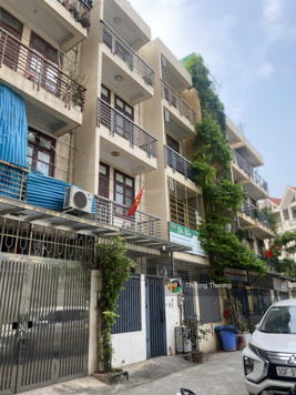 Bán nhà liền kề Nam La Khê hai mặt tiền ô tô, kinh doanh, 54m2, chủ cần bán hạ giá 500 triệu