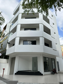 Cho thuê tòa văn phòng tại đường Nguyễn Văn Thủ, Phường Đa Kao, Quận 1, TP. HCM - Vị trí đẹp
