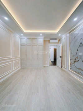 Cho thuê nhà HXH 7/15A đường Thành Thái, Phường 14, Quận 10