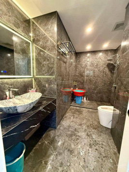 Nhà đẹp - ngõ thông - Ô tô Camry ngủ trong nhà, 40m2, 4 tầng full nội thất