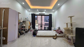 Mình bán nhà 35m2 6T, 4PN mặt ngõ 88 La Nội,Dương Nội,Hà Đông ôtô quay đầu gần ngã ba ở và KD 8,9tỷ