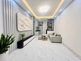 XUÂN THUỶ, 35M x 5T - MT 3.6M, 7.6 tỷ (Thương Lượng), Ô TÔ DỪNG ĐỖ 24/24