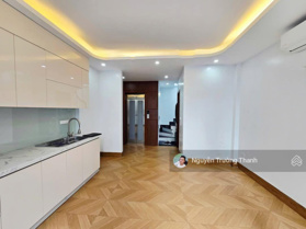 Hàng đẹp Xuân Đỉnh, 30m ô tô, 6 tầng thang máy - full nội thất xịn, 31m2, MT: 3.2m, 9.3 tỷ