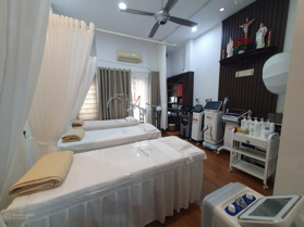 Bán nhà phân lô 2 mặt thoáng ô tô vào nhà 55m2 x 5T, MT 4.3m đang kinh doanh spa, giá 14.9 tỷ