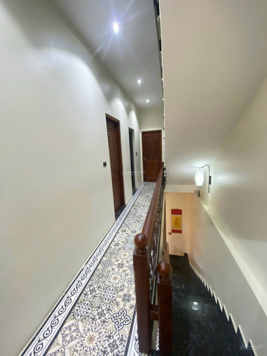 Bán nhà 120m2-dân xây mới-ô chờ thang máy - khu giãn dân Đông Ngạc-Kinh doanh - vỉa hè ô tô tránh