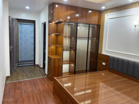 (THANG MÁY) Bán nhà Cầu Diễn 32mx6T sát oto siêu thoáng mới đẹp hơn 7 tỷ siêu thoáng gần phố, Metro