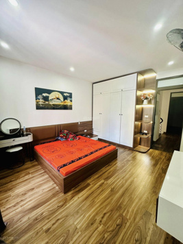 Bán NR Văn Quán, Hà Đông, Hà Nội, ô tô đỗ cổng, 7,7 tỷ, 41 m2, 5 tầng