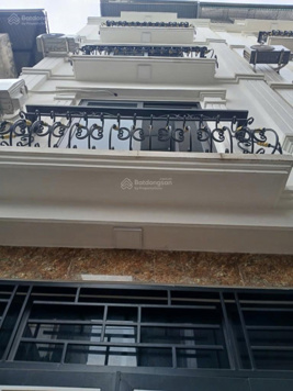 BÁN NHÀ- TÔ HỮU-HÀ ĐÔNG 5 TẦNG - LÔ GÓC-XÂY MỚI-NGÕ NÔNG, RỘNG OTO VÀO ĐƯỢC