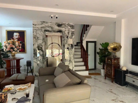 Bán nhà Vũ Tông Phan ô tô đỗ cửa, 7 tầng thang máy, lô góc, ngõ nông, gần phố, nhà đẹp ở luôn