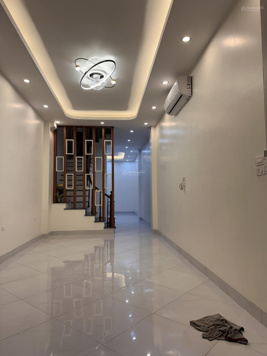 CHÍNH CHỦ BÁN NHÀ 5 tầng số 63 ngõ 12 quang trung Hà Đông Hà Nội