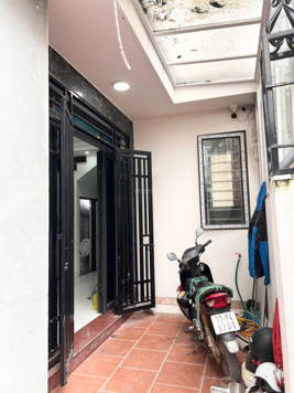 Chính chủ cần bán nhà 3B Ngõ 10 đường Thanh Lãm gần bến xe Yên Nghĩa vành đai 4