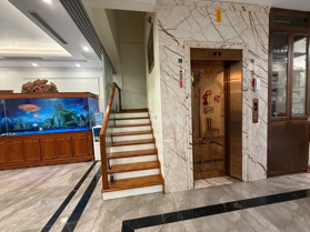 Bán nhà Võ Chí Công, 6T thang máy, 65m2, lô góc, oto giá 19,8 tỷ