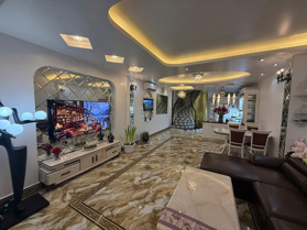 PHÂN LÔ QUÂN ĐỘI – GẦN PHỐ BƯỞI – LÔ GÓC 3 MẶT THOÁNG – 72m² – NỘI THẤT – Ô TÔ CHỈ 3 BƯỚC CHÂN