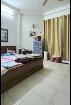 Bán Nhà Thổ Quan. Đống Đa. DT 50m2. MT 5m. 5 Tầng. Giá 9,25 Tỷ.