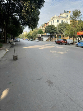 15 tỷ-nhà 4 tầng Yên Hòa-81 m2-ngõ thông ô tô qua - trung tâm Cầu Giấy