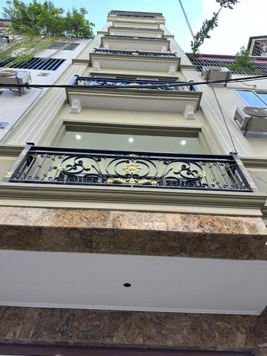 Bán nhà Trần Đăng Ninh, oto tránh, lô góc, 67m2, MT6,1m giá 21 tỷ