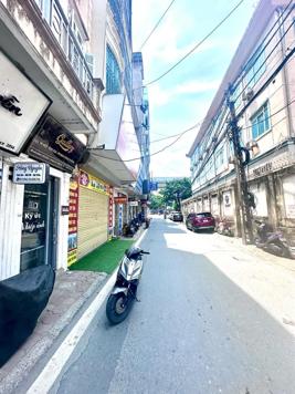 Bán Nhà Mặt Phố Đặng Tiến Đông. Lô Góc. Ô Tô. Vỉa Hè. DT 36m2. MT 5m. 4 Tầng. Giá 17,86 Tỷ.